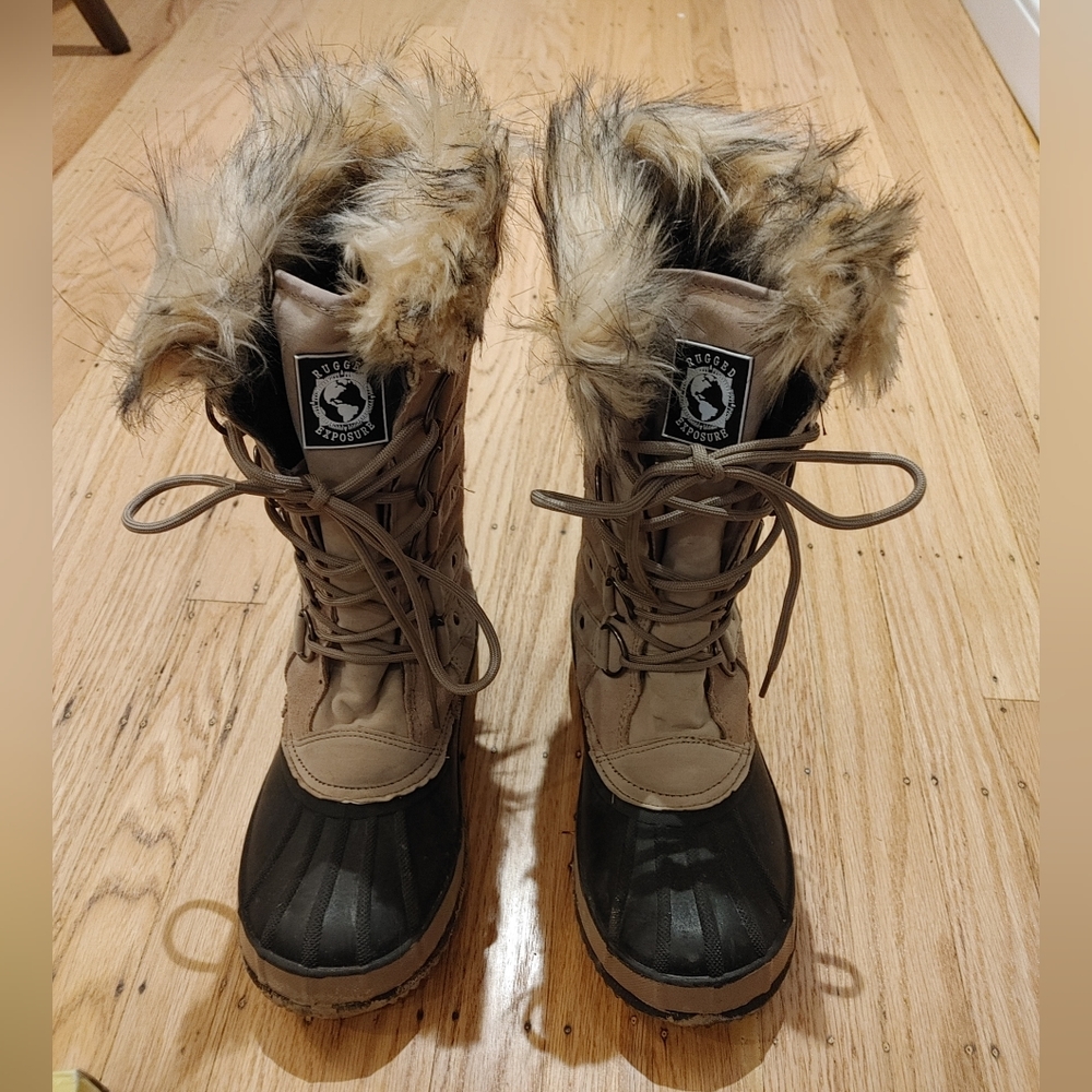 Rugged Exposure fuzzy snow boots